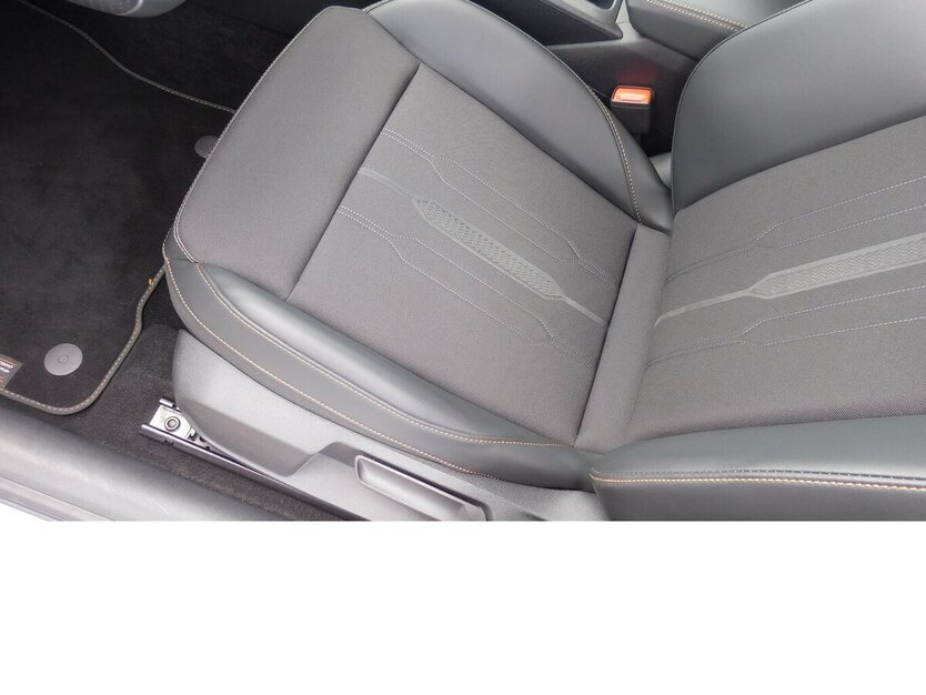 Cupra Formentor 1.5 TSI BMT Klima LED Alu Navi 27.400 km 23.990 € Vordorf 38533