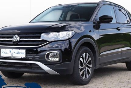 VW T-Cross 13.900 km 23.990 € Schladen 38315