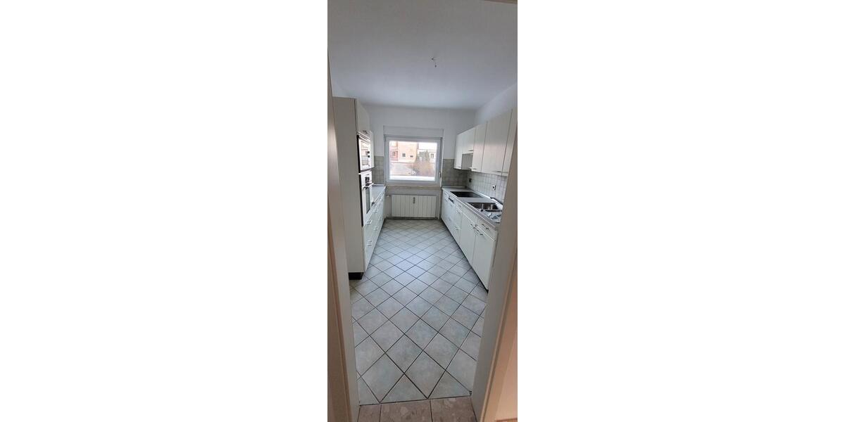 Etagenwohnung Wolfsburg - 3 Zimmer, 106 m&sup2;, 245.000&euro; | Angebot:27298178