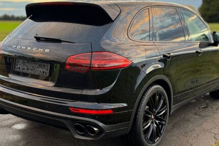 Porsche Cayenne 210.000 km 26.999 € Vechelde 38159