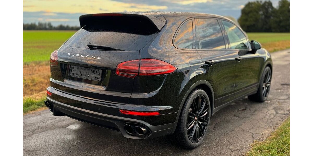 Porsche Cayenne 210.000 km 26.999 € Vechelde 38159