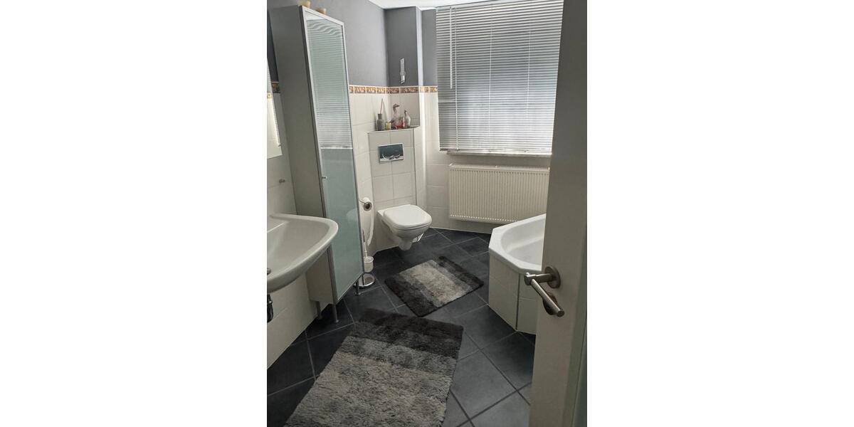 Doppelhaushälfte Wolfenbüttel Adersheim - 7 Zimmer, 202 m&sup2;, 450.000&euro; | Angebot:27257486