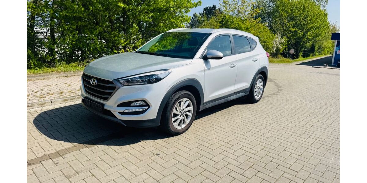 Hyundai TUCSON 78.366 km 13.500 &euro; Burgdorf 38272