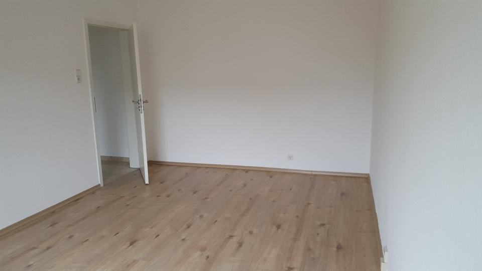 Etagenwohnung Wolfsburg - 3 Zimmer, 106 m&sup2;, 245.000&euro; | Angebot:27298178