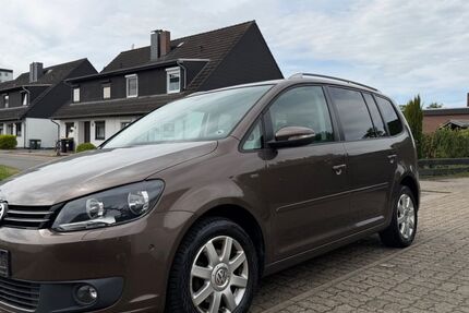 VW Touran 183.000 km 6.200 &euro; Salzgitter 38228