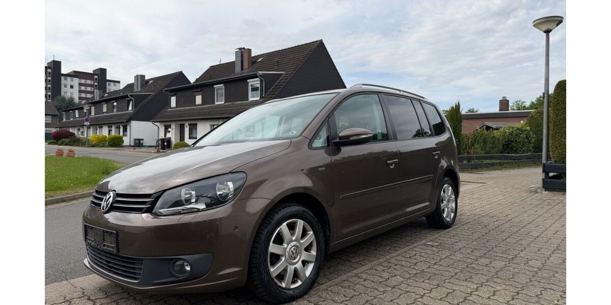 VW Touran 183.000 km 6.200 &euro; Salzgitter 38228