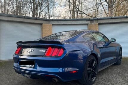 Ford Mustang 159.000 km 19.300 &euro; Braunschweig 38116