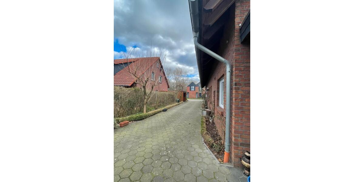 Doppelhaushälfte Rötgesbüttel - 4 Zimmer, 147 m&sup2;, 1.496&euro; | Angebot:25957149