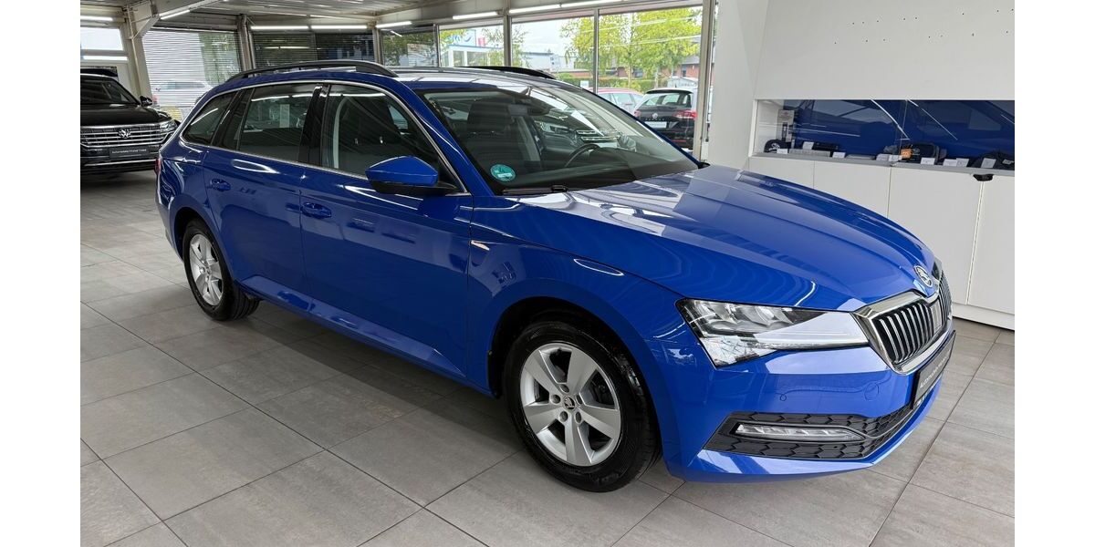 Skoda Superb 99.900 km 20.490 &euro; Braunschweig 38116