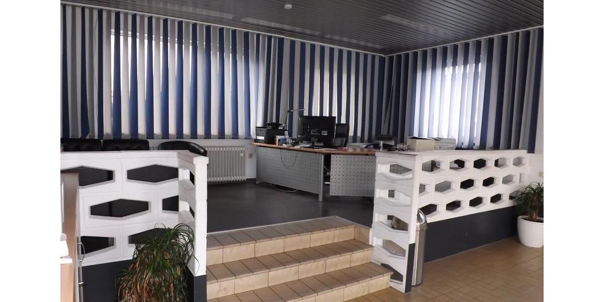 Gewerbeobjekt Salzgitter Ortschaft Südost - 3.490&euro; | Angebot:25234727