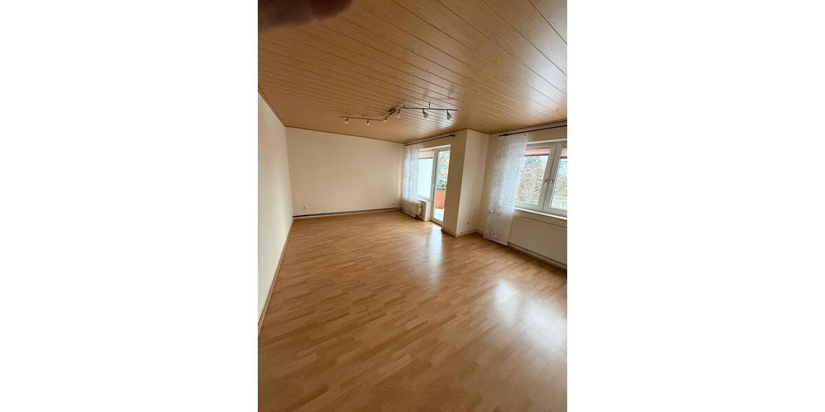 Etagenwohnung Wolfenbüttel Adersheim - 3 Zimmer, 70 m&sup2;, 650&euro; | Angebot:26320690