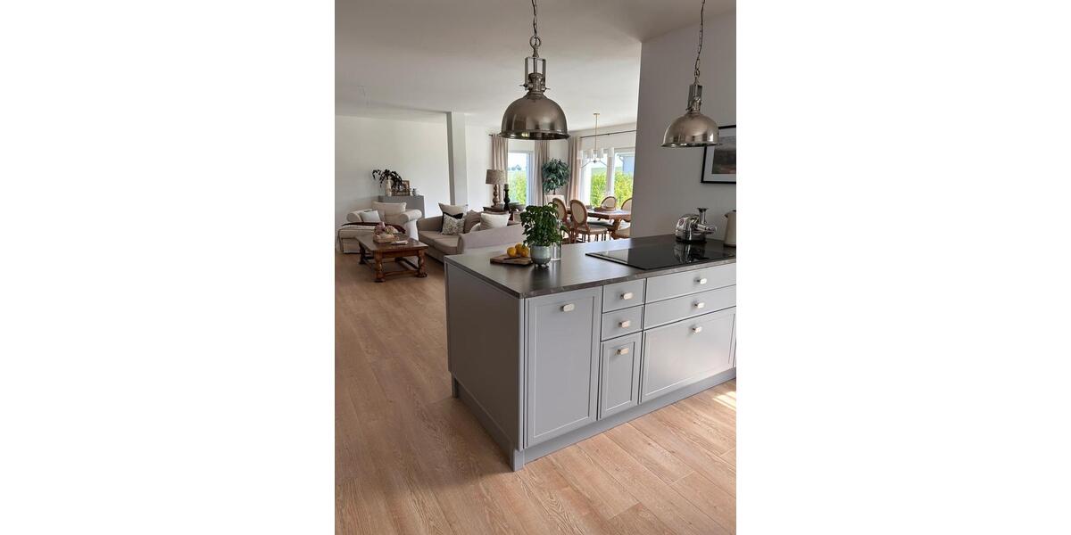 Einfamilienhaus Braunschweig Östliches Ringgebiet - 6.5 Zimmer, 212 m&sup2;, 649.000&euro; | Angebot:27181442