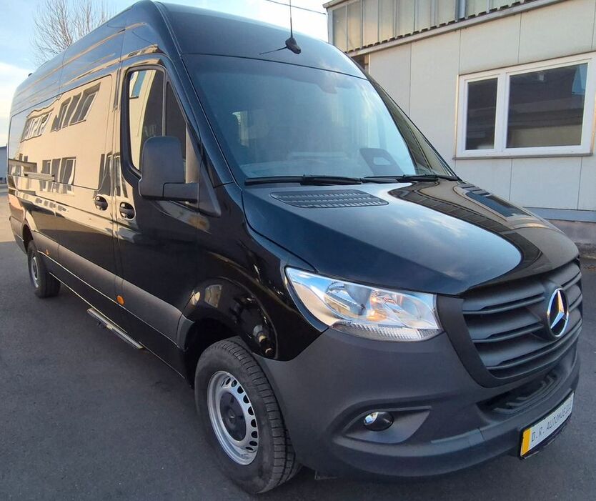 Mercedes-Benz Sprinter 7.800 km 62.990 € Braunschweig 38112