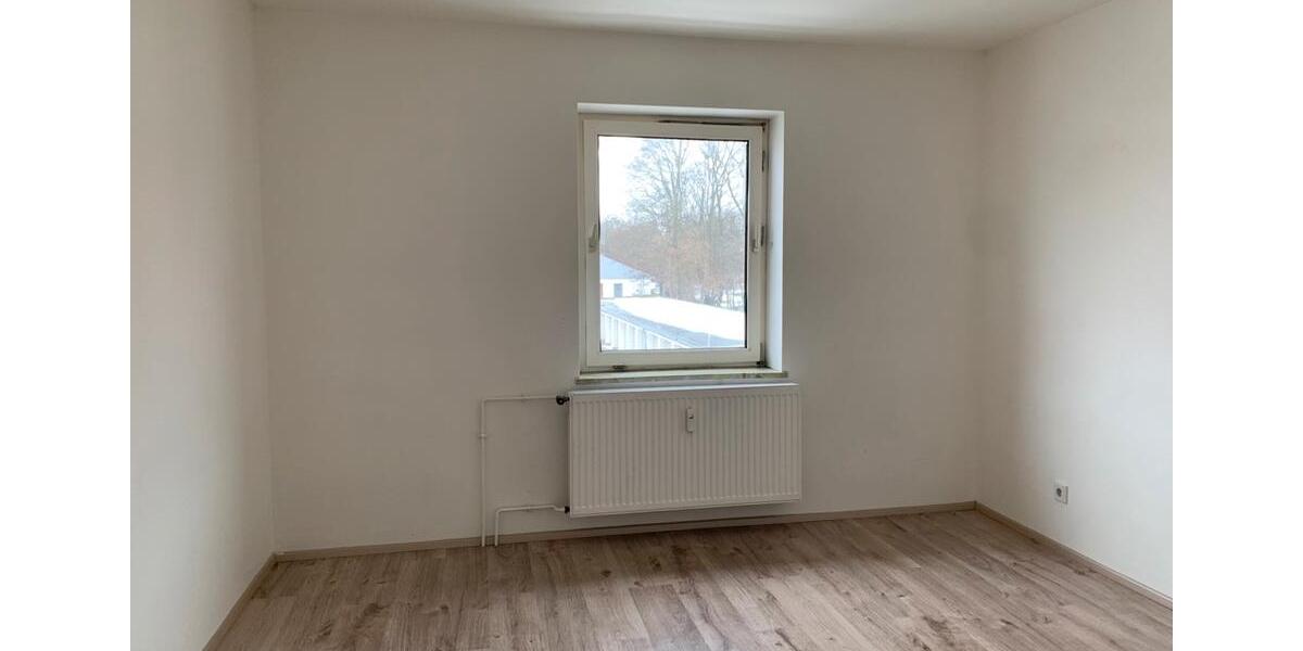 Etagenwohnung Salzgitter - 4 Zimmer, 59 m&sup2;, 348&euro; | Angebot:25753495