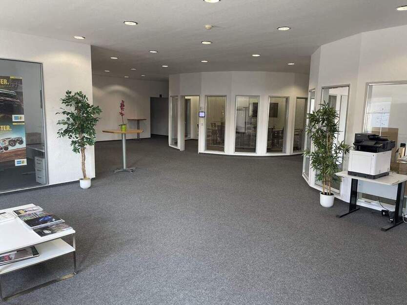 Flexibel gestaltbare modernisierte Büroräume in Braunschweig - All-in-Miete zimmer