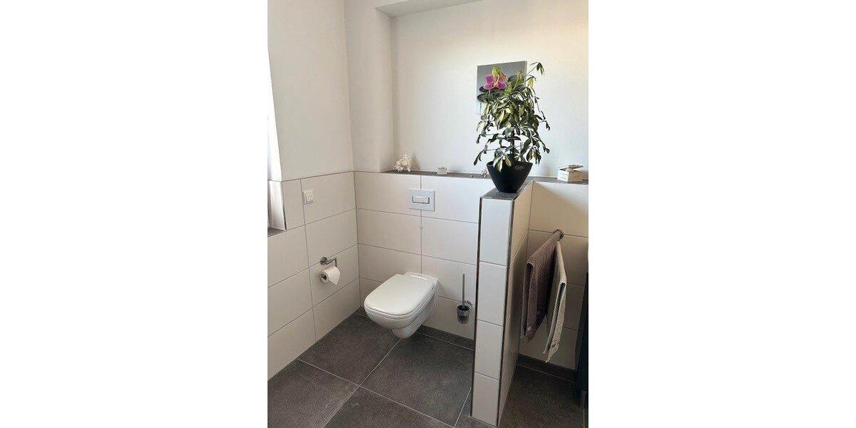 Etagenwohnung Wolfenbüttel Adersheim - 3 Zimmer, 101 m&sup2;, 1.060&euro; | Angebot:26505269
