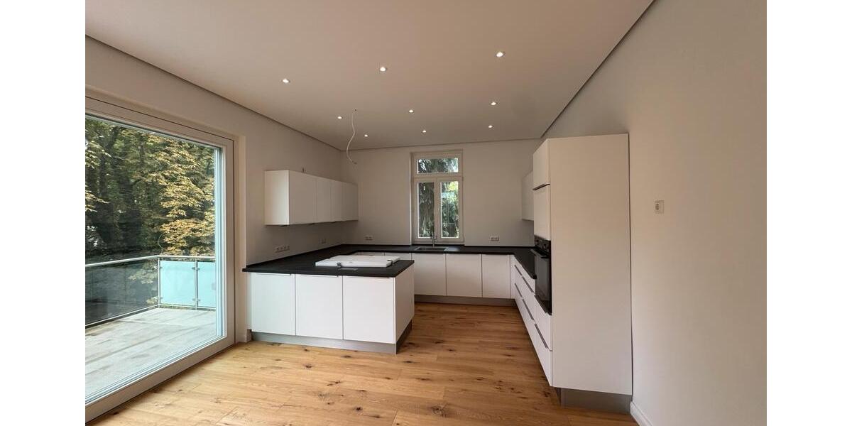 Etagenwohnung Braunschweig Lehndorf-Watenbüttel - 4.5 Zimmer, 187 m&sup2;, 2.800&euro; | Angebot:26056301