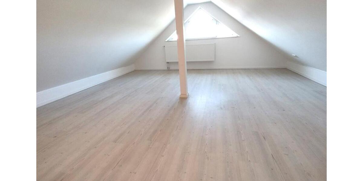 Doppelhaushälfte Lengede - 6 Zimmer, 165 m&sup2;, 1.980&euro; | Angebot:26451262