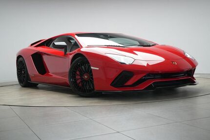 Lamborghini Aventador 20.000 km 328.990 &euro; Braunschweig 38110