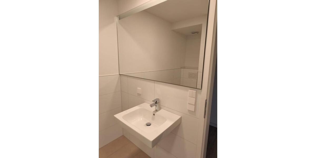 Dachgeschoßwohnung Sassenburg - 1 Zimmer, 23 m&sup2;, 230&euro; | Angebot:25542270