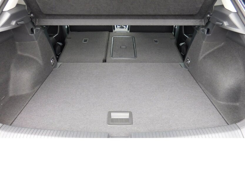 VW T-Roc 1.0 Life TSI BMT Navi Klima Alu 3.100 km 22.990 € Vordorf 38533