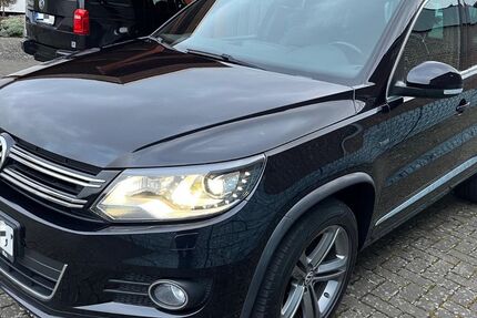VW Tiguan 159.989 km 16.499 € Salzgitter 38226