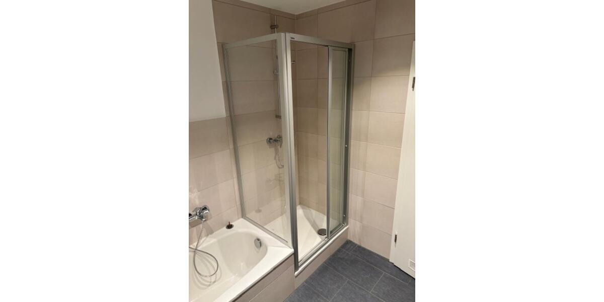 Erdgeschoßwohnung Wendeburg - 3 Zimmer, 80 m&sup2;, 930&euro; | Angebot:24850125