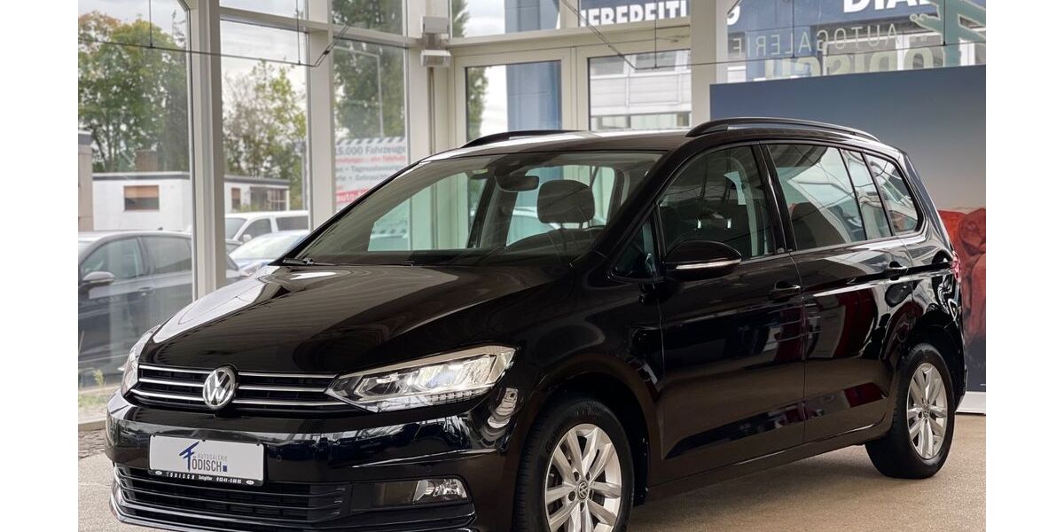 VW Touran 83.265 km 23.490 &euro; Salzgitter 38228