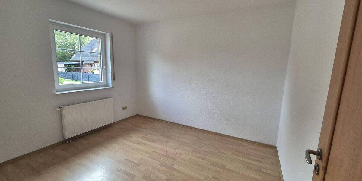Etagenwohnung Ilsede Gadenstedt - 4 Zimmer, 135 m&sup2;, 1.250&euro; | Angebot:26794380