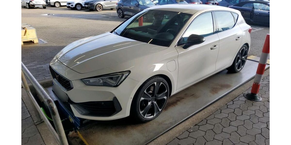 Cupra Leon 47.500 km 23.490 &euro; Braunschweig Wenden 38110