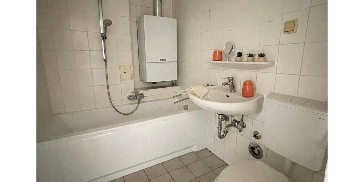 Dachgeschoßwohnung Salzgitter - 3 Zimmer, 65 m&sup2;, 395&euro; | Angebot:26068344