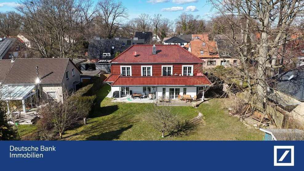 Haus zum Kaufen in Wolfsburg 995.000 € 330 m²