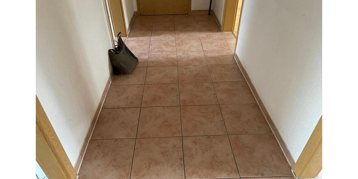 Dachgeschoßwohnung Braunschweig Südstadt- Rautheim- Mascherode - 3 Zimmer, 76 m&sup2;, 400&euro; | Angebot:25178283