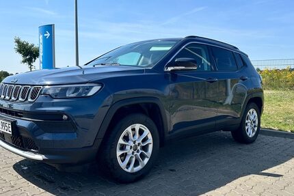 Jeep Compass 20.600 km 18.999 &euro; Peine 31228