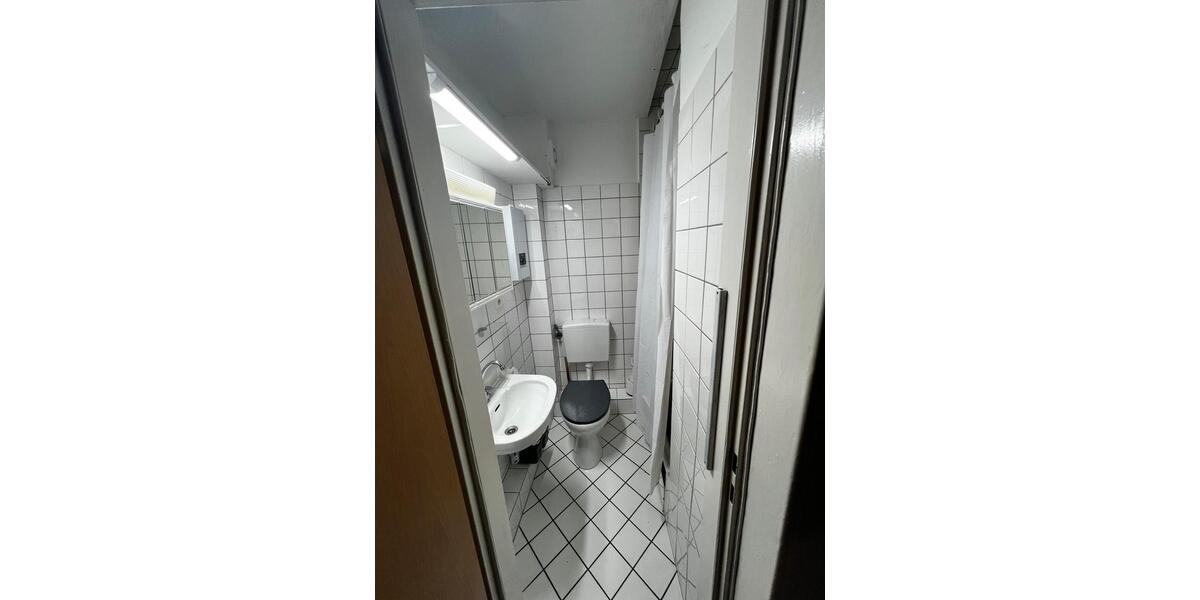 Dachgeschoßwohnung Braunschweig Südstadt- Rautheim- Mascherode - 3 Zimmer, 85 m&sup2;, 600&euro; | Angebot:25968333