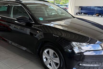 Skoda Superb 123.000 km 19.990 &euro; Braunschweig 38116