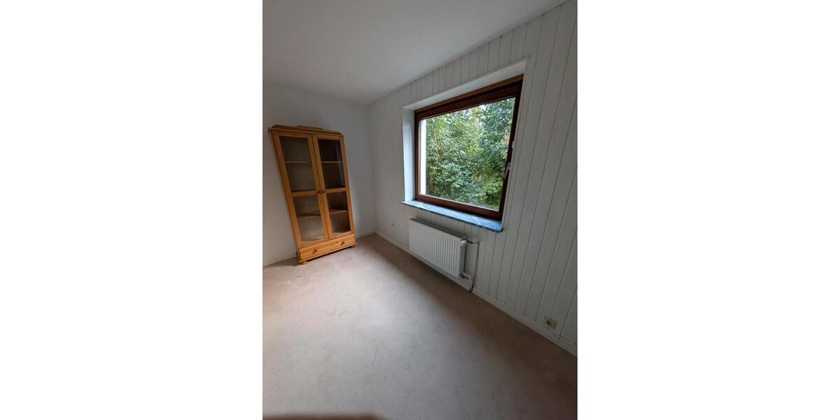 Erdgeschoßwohnung Wolfsburg Ehmen - 6 Zimmer, 164 m&sup2;, 400.000&euro; | Angebot:27083791