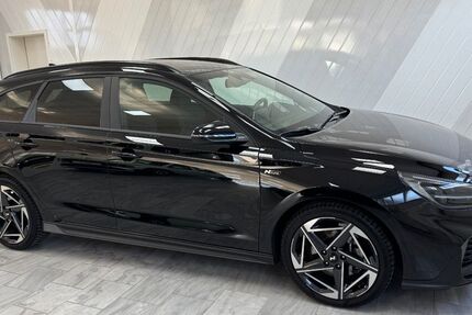 Hyundai i30 18.576 km 23.750 &euro; Liebenburg 38704