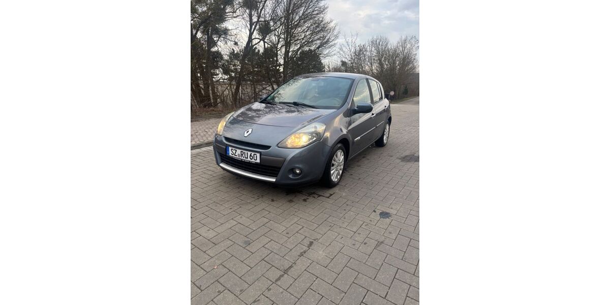 Renault Clio 234.000 km 1.800 &euro; Salzgitter 38259