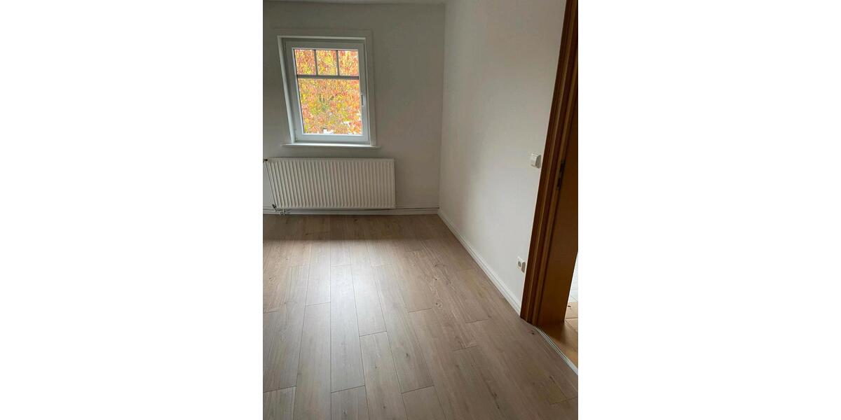 Bauernhaus, Landhaus Wolfsburg Detmerode - 6.5 Zimmer, 145 m&sup2;, 1.350&euro; | Angebot:23074044
