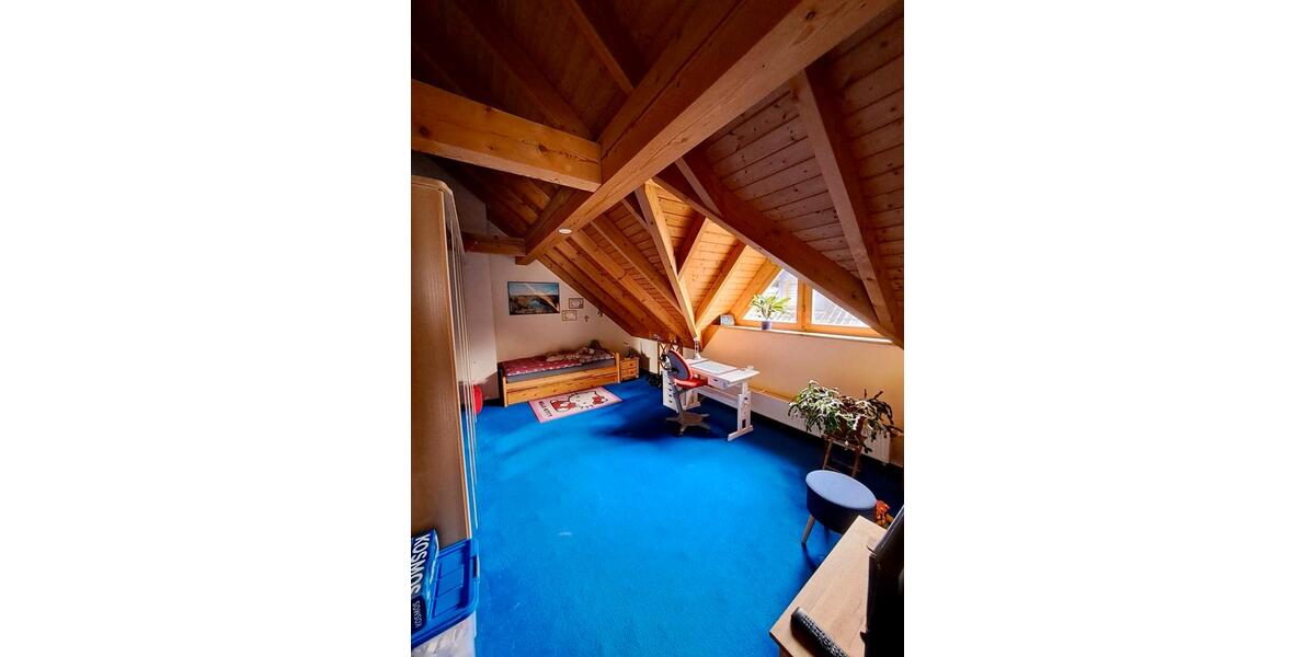 Etagenwohnung Gifhorn - 3.5 Zimmer, 125 m&sup2;, 1.100&euro; | Angebot:25988529