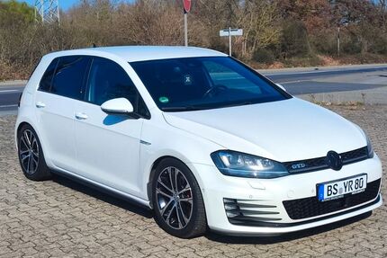 VW Golf 211.000 km 12.500 &euro; Braunschweig 38102