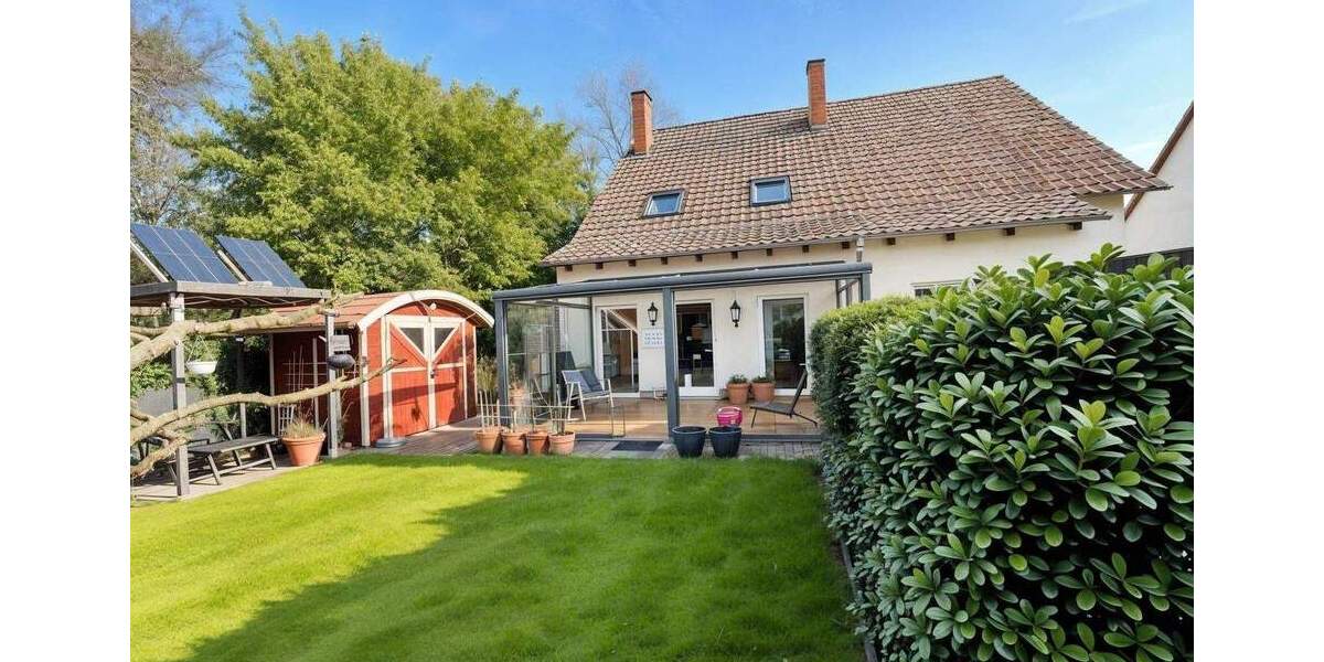 Doppelhaushälfte Braunschweig Gliesmarode - 7 Zimmer, 121 m&sup2;, 533.000&euro; | Angebot:24515587