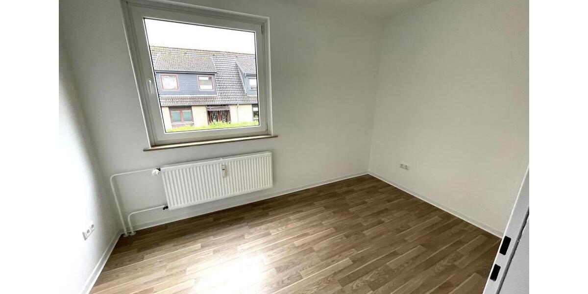 Etagenwohnung Wolfsburg Detmerode - 3.5 Zimmer, 90 m&sup2;, 685&euro; | Angebot:26632531