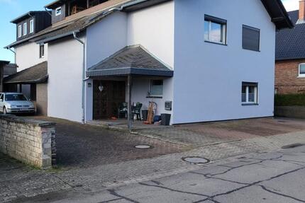 Wohnung Vechelde - 3.5 Zimmer, 90 m&sup2;, 720&euro; | Angebot:26663779