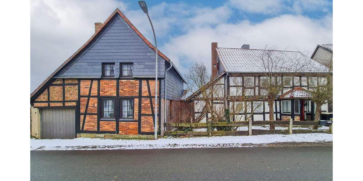 Einfamilienhaus Liebenburg Klein Mahner - 6 Zimmer, 140 m&sup2;, 89.000&euro; | Angebot:24034596