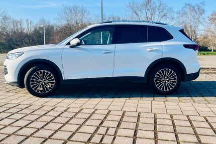 VW Tiguan 28.000 km 34.890 &euro; Wolfsburg 38440