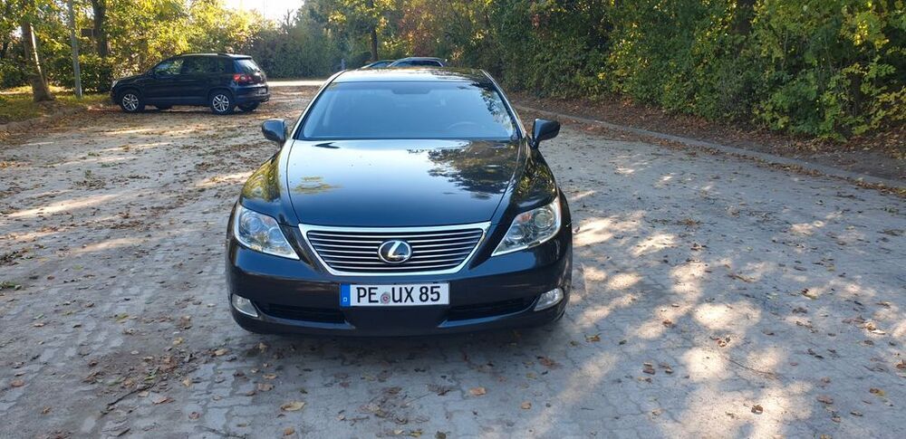 LS 460