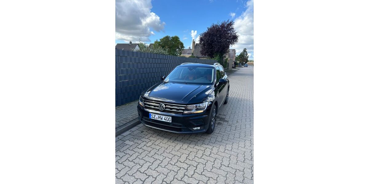 VW Tiguan 50.712 km 19.850 &euro; Salzgitter Thiede 38239