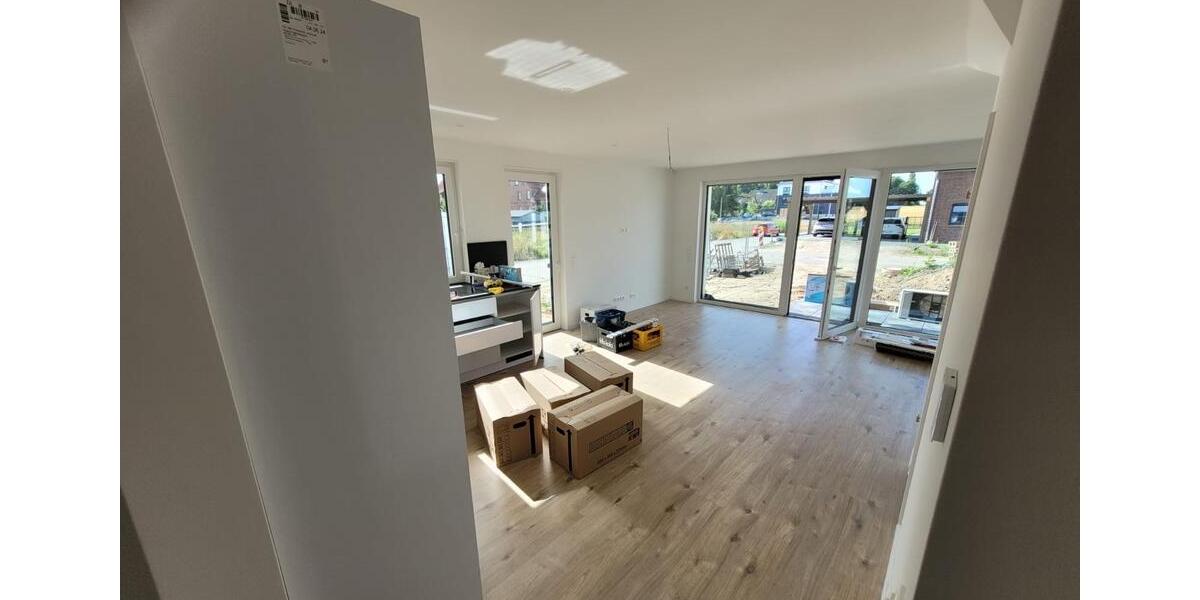 Reihenhaus Vechelde - 4 Zimmer, 105 m&sup2;, 1.400&euro; | Angebot:24741412
